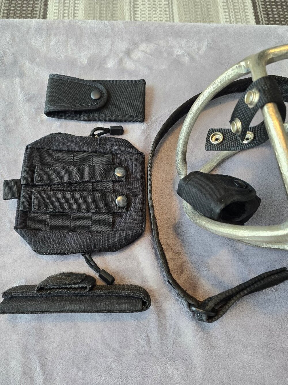 Tactical heavy inner and outer belt and pouches. - Picture 5 of 9